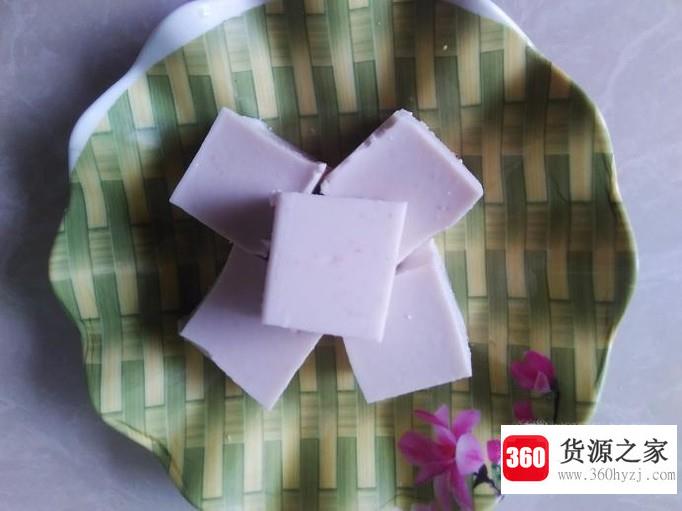 嫩滑可口的花生牛奶糕