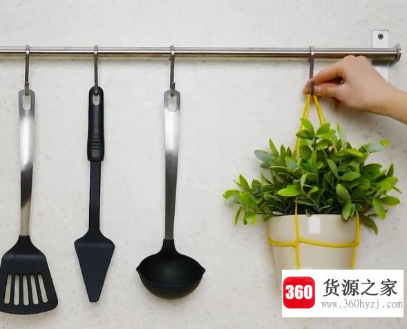 用绳子吊花坛的方法
