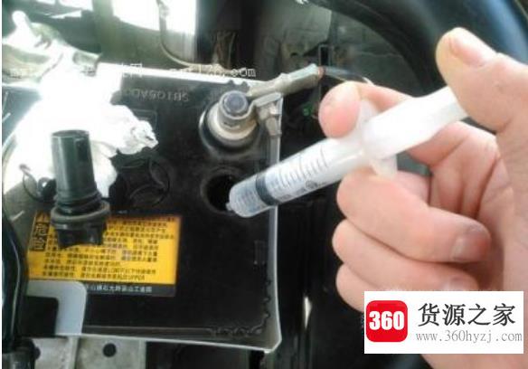怎样修复电动车电瓶