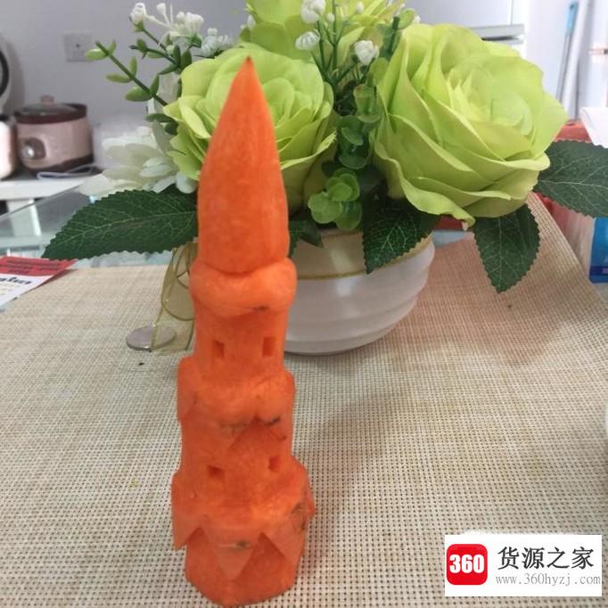 用胡萝卜雕刻宝塔