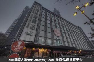 新疆乌鲁木齐新奇广场品牌市场