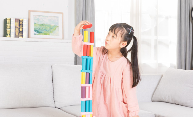 孩子不买玩具就哭如何应对
