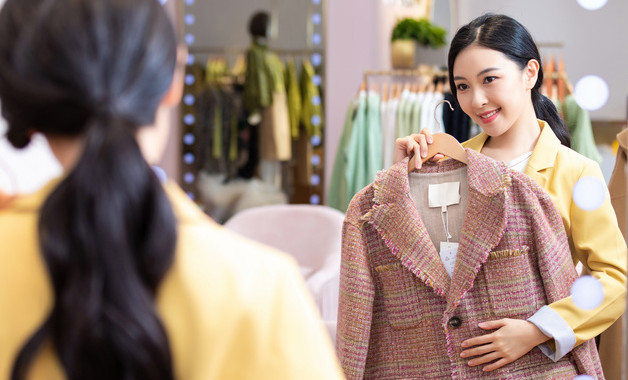 衣服上的胶怎么洗掉