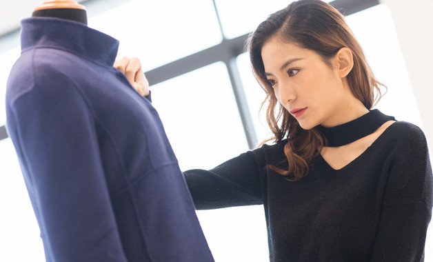 微商货源品牌服装厂家